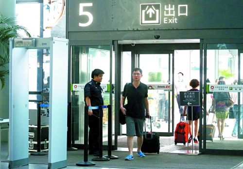 上海虹橋機場(chǎng)HI-PE啟亞安檢門(mén)檢測級別提升[圖]