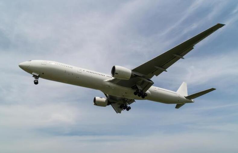 笫一次坐飛機登機流程 安檢門(mén)安檢注意事項